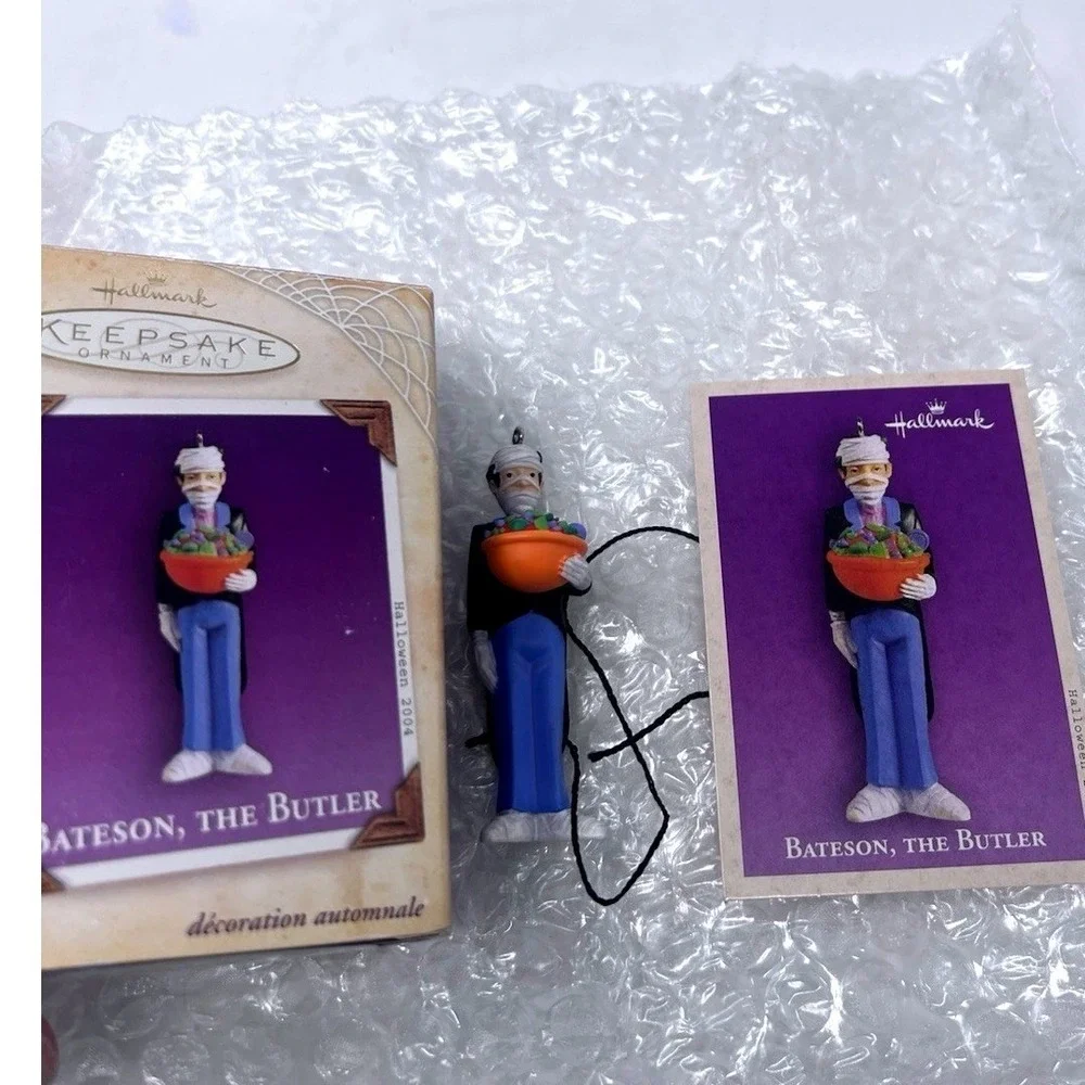 2004 Hallmark Mansion on Ravenwood Lane Halloween Collection Ornament Lot 6 NOS